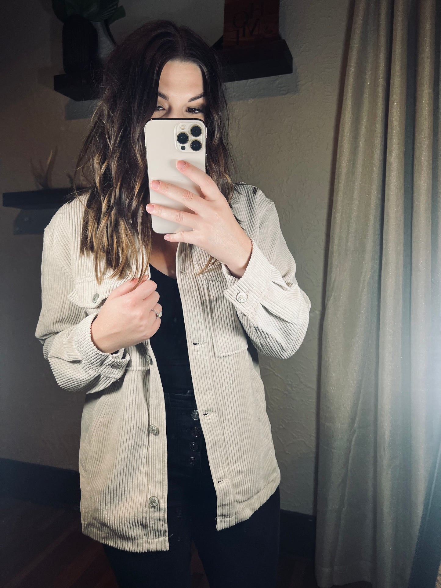 BELLA BUTTON DOWN CORDUROY JACKET