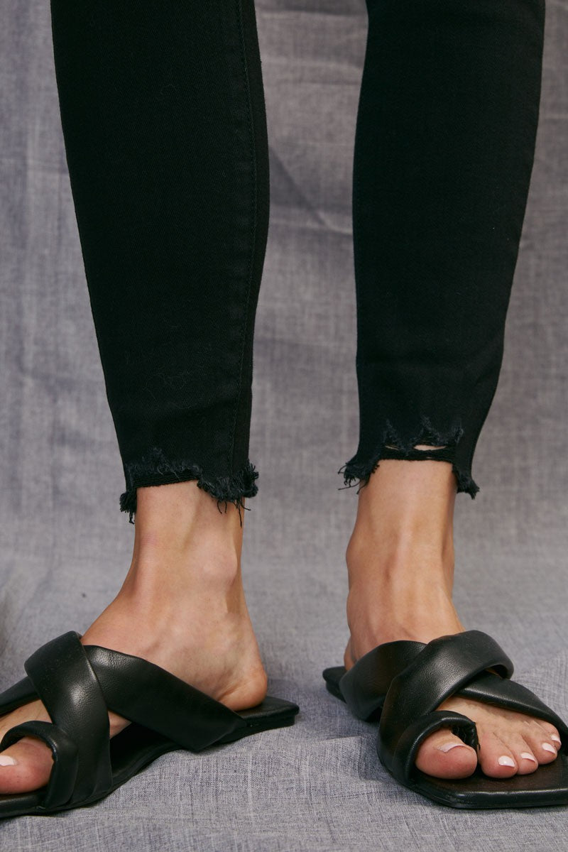 KANCAN HIGH RISE SUPER SKINNY BLACK JEAN