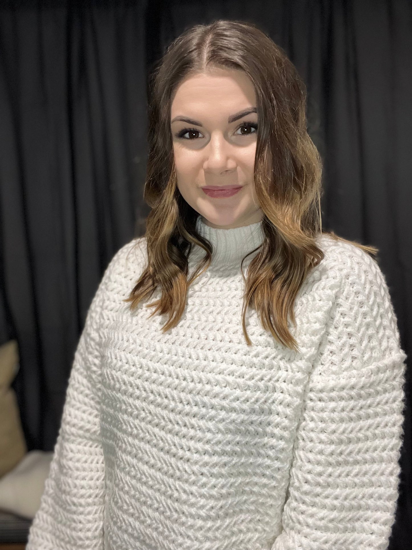 CABLE KNIT SWEATER
