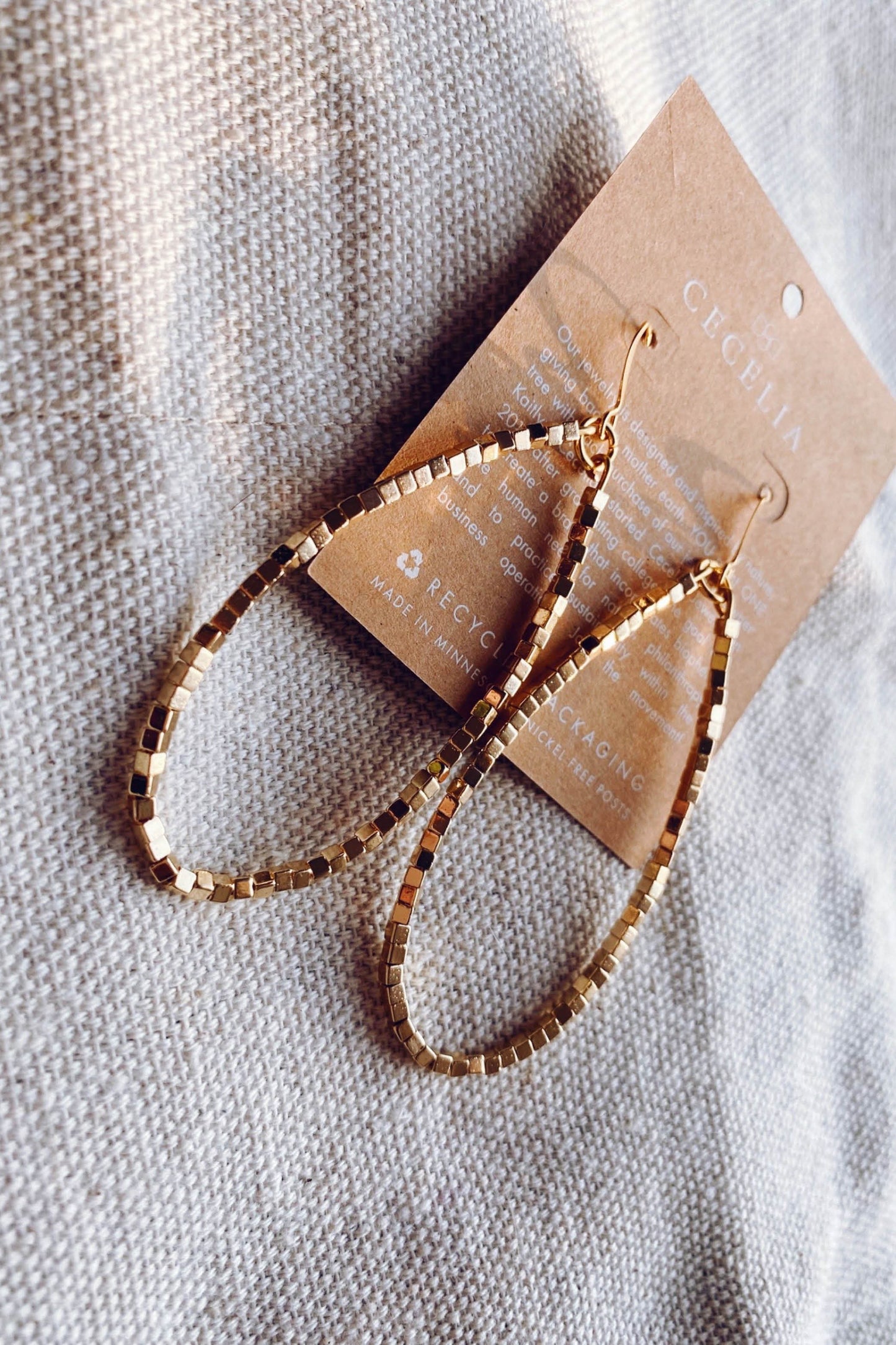 TEARDROP HOOP EARRING