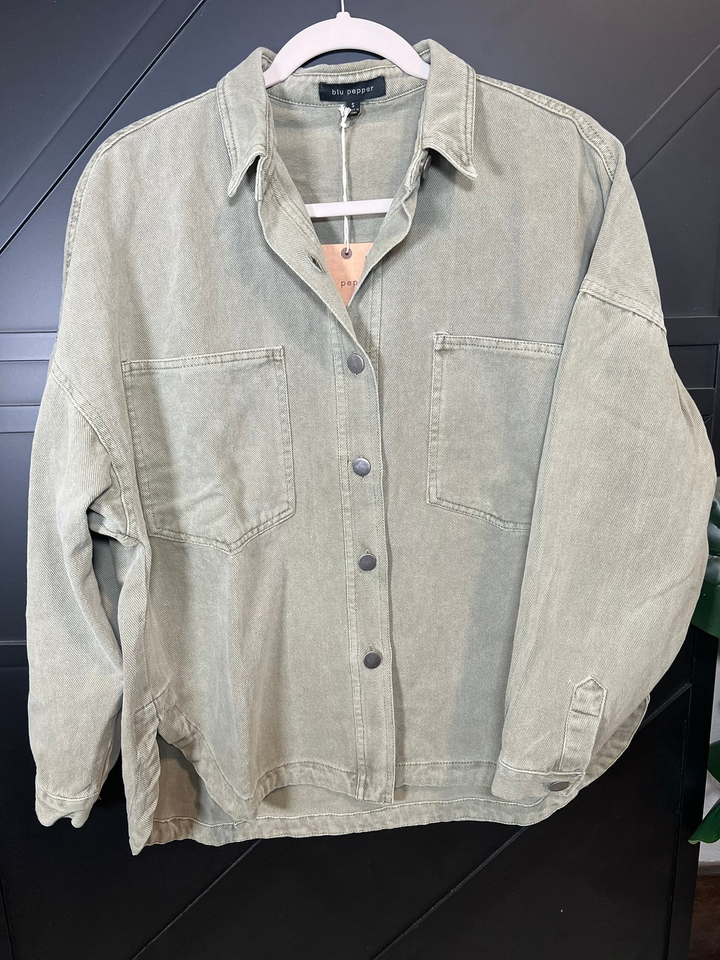 DARK GREEN RELAXED FIT BUTTON DOWN